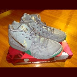 Nike Kyrie 4